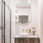 Tuyo Westfield Mokotow Apartment *